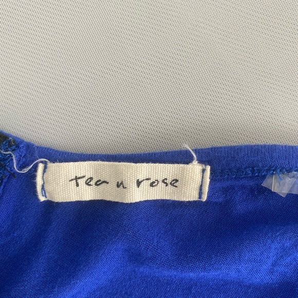 Open-back tee - Picture 3 of 3